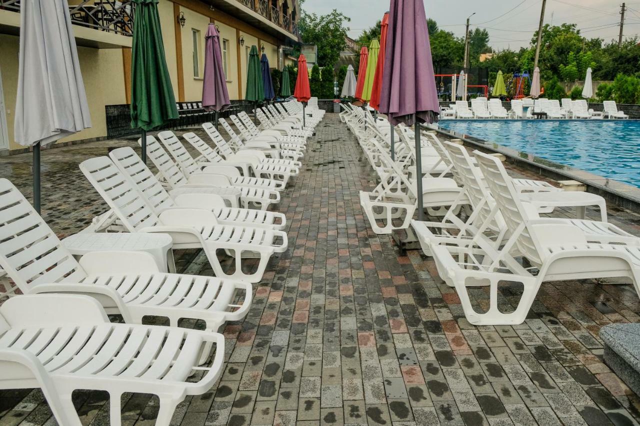 Оздоровчий Комплекс Гайки Заїзд Провулок Сухий Яр 12 Hotel Zhytomyr Exterior photo