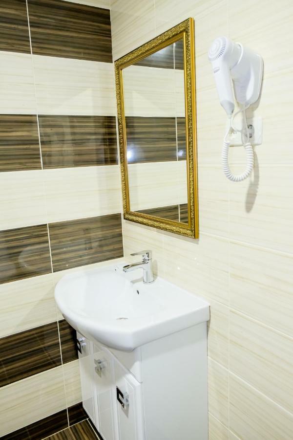 Оздоровчий Комплекс Гайки Заїзд Провулок Сухий Яр 12 Hotel Zhytomyr Exterior photo