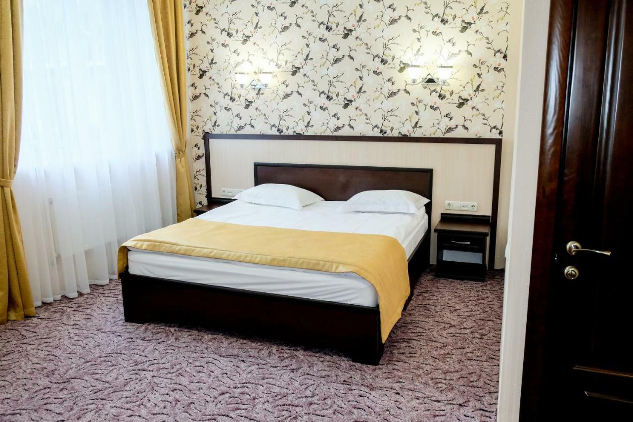 Оздоровчий Комплекс Гайки Заїзд Провулок Сухий Яр 12 Hotel Zhytomyr Exterior photo